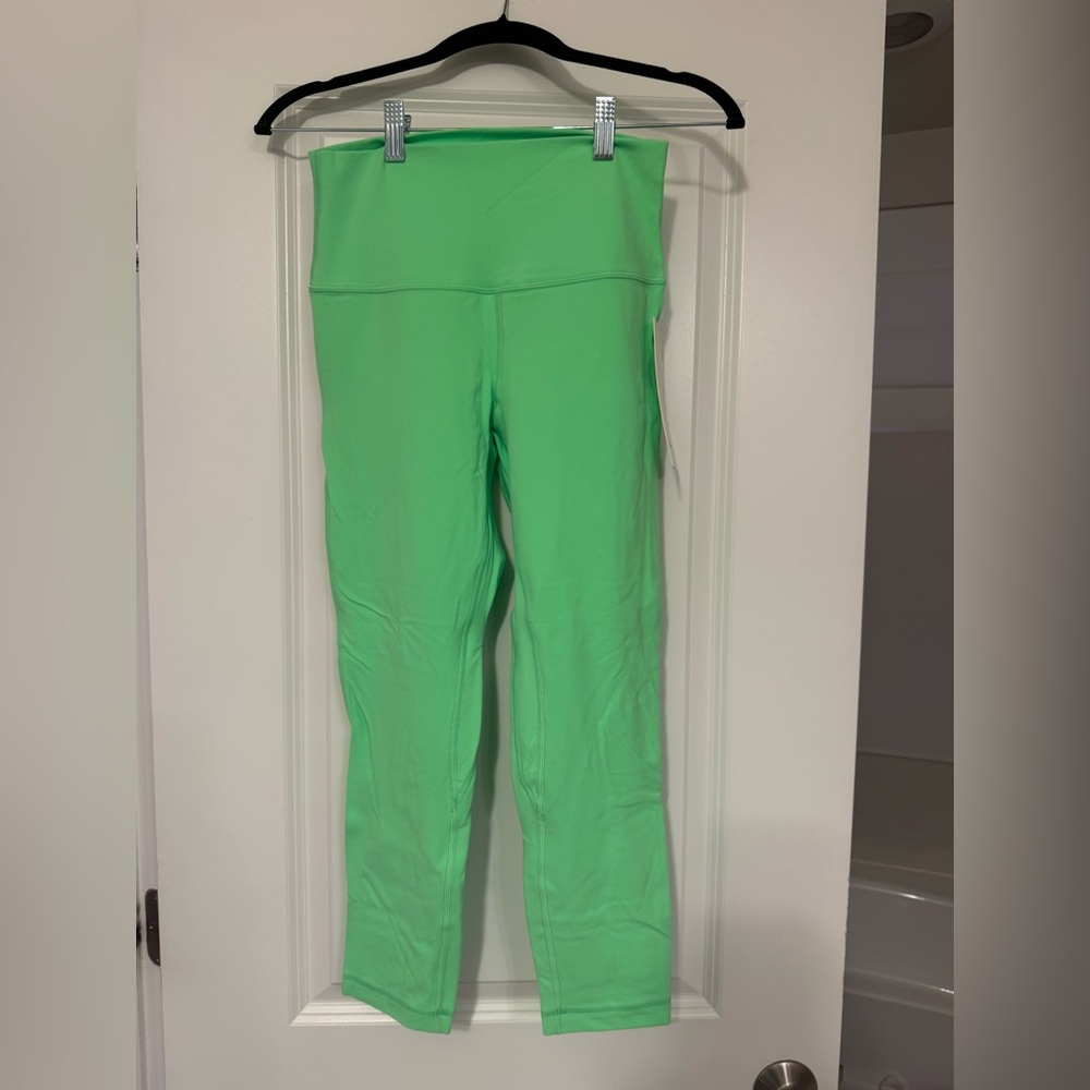 Lululemon Align HR Crop 23”, Pistachio